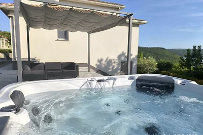Apartman "Vista Trget"
