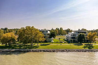 Balaton Bliss Lakeside Apartment