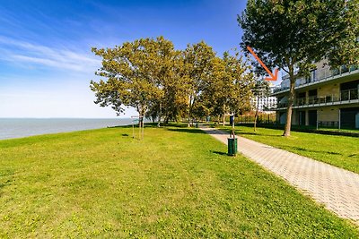 Balaton Bliss Lakeside Apartment