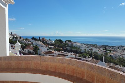 Penthouse in San Juan de Capistrano, Nerja