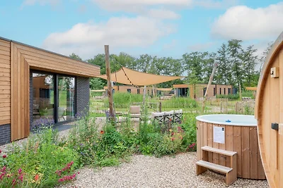 Parklodge mit Whirlpool & Sauna | Hundezaun |...
