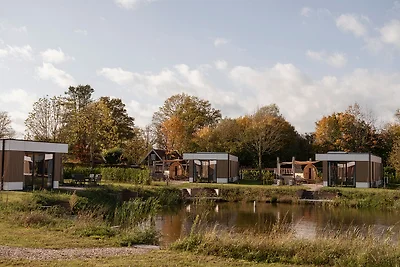 Wasserlodge mit Hot Tub & Sauna | 6 Pers.