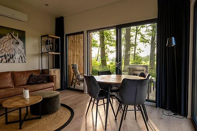 Waldlodge Royal mit Sauna | Hundezaun | 2...