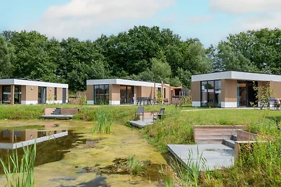 Wasserlodge 6 Deluxe mit Sauna und Hottub
