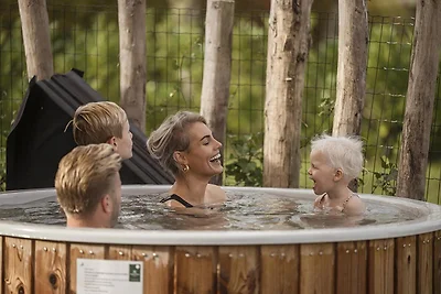 Hofvilla Amalia mit Hot Tub & Sauna | Hundezä...