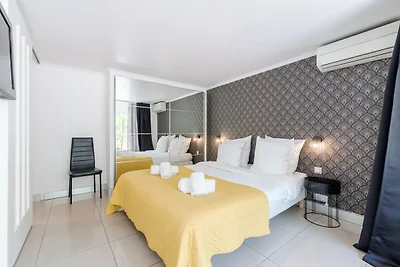 Valentine By Terry's Homes - Centre