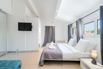 Valentine By Terry's Homes - Centre