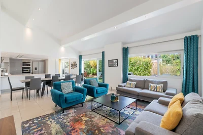 Valentine By Terry's Homes - Centre