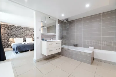 Valentine By Terry's Homes - Centre