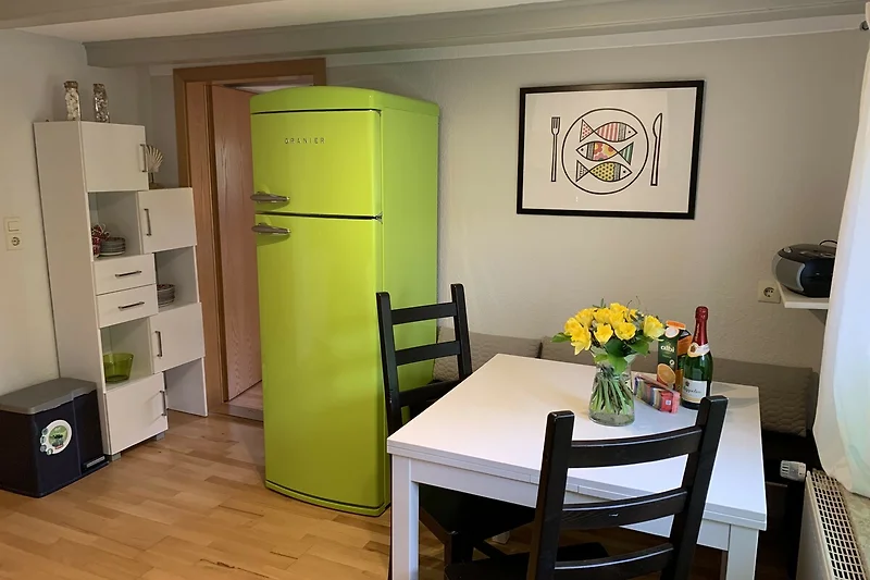 Geräumige Küche mit voller Ausstattung, Backofen, Senseo Switch (kann Kaffee und Pads)