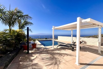 Finca Mar Azul - Villa in bester Lage mit Pool und Blick auf La Gomera