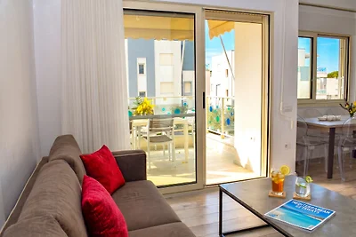 Perla Holiday Homes 253