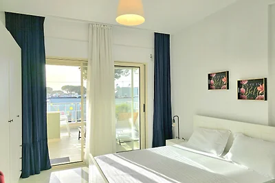 Perla Modern Penthouse 216