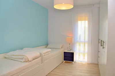 White Moon Apartments 302
