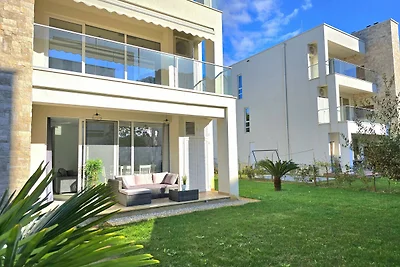 SanPietro Holiday Homes 299