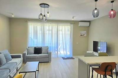 White Moon Apartment 301