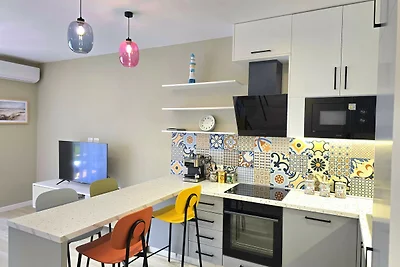 White Moon Apartment 301