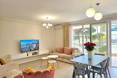 White Moon Apartment 302