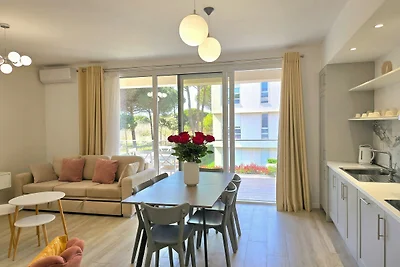 White Moon Apartment 302