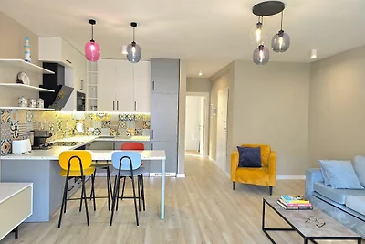 White Moon Apartment 301