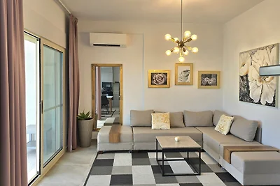 Perla Holiday Homes 144