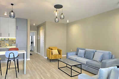 White Moon Apartment 301