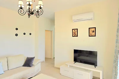 Perla Modern Penthouse 271