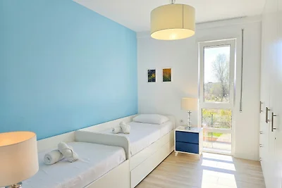 White Moon Apartment 302