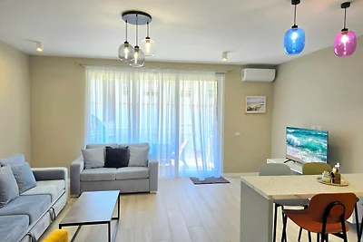 White Moon Apartment 301