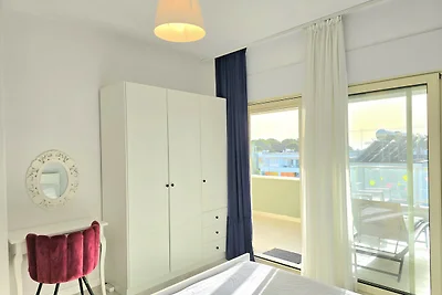 Perla Modern Penthouse 216