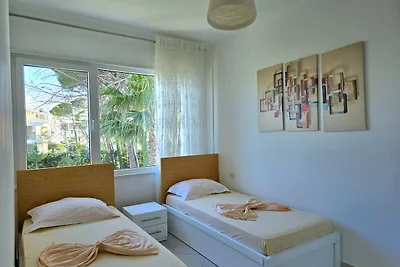 Lura 2 Holiday Homes 156