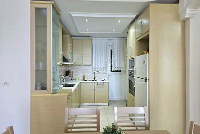 ALS269 - Beach front apartment in Saranda