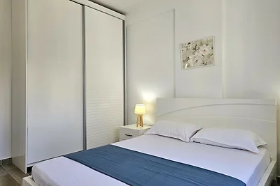 Sea View Apartment - 283