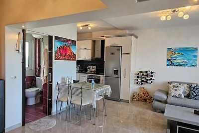 Holiday Apartment With Sea View - 059