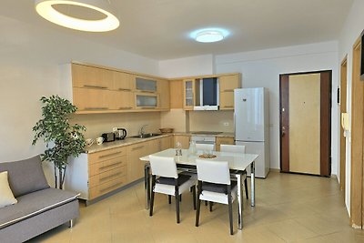 Holiday Apartment With Sea View - 215