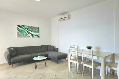 ALS019 - Adrien Apartment