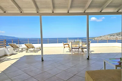 Penthouse With Terrace - 090