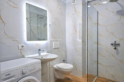 ALS109 - Ilir Rr5 - Saranda Bellavista