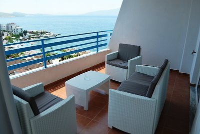 One Bedroom Apartment With Sea View - 185