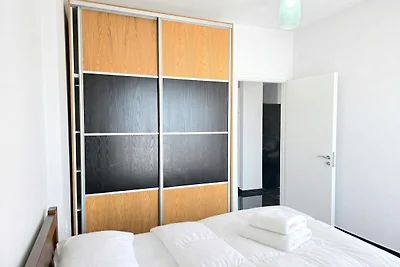 ALS018 - Juha Apartment