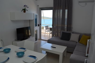 Beautifu Sea View Apartment in Saranda - 271