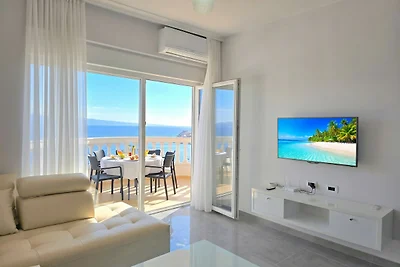 ALS018 - Juha Apartment