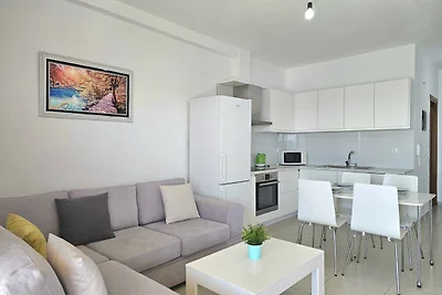 Beautifu Sea View Apartment in Saranda - 271