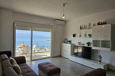 Sea View Apartment - 181