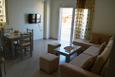 Holiday Apartment With Sea View - 153