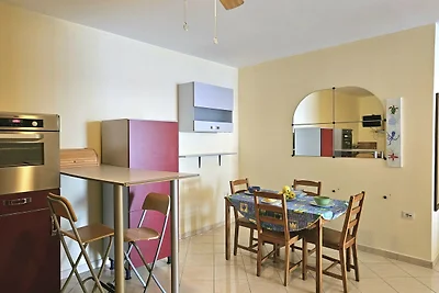 Front line apartment in Saranda - 254