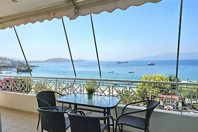 ALS269 - Beach front apartment in Saranda