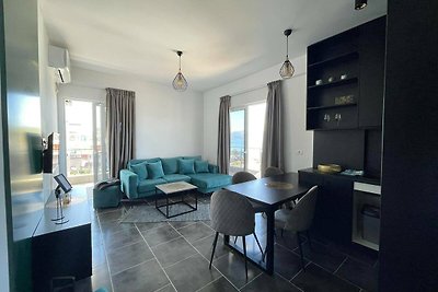 Beautiful Sea View Apartment in Saranda- 004