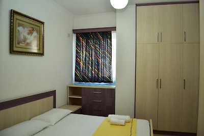 Holiday Apartment With Sea View - 154