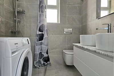 ALS031 - Jenni - Panorama Ap.